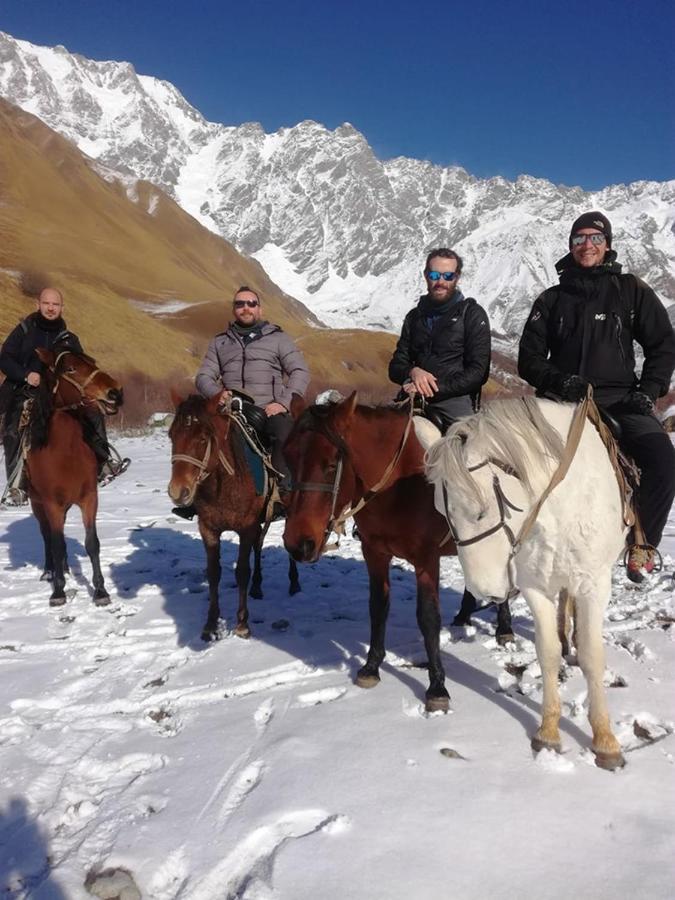 Ushguli Hotel Riho Eksteriør bilde